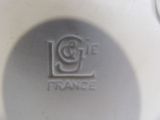 a close up of a white plate with the word france on it