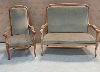 Canapé et fauteuil de style Voltaire H:110 x 130 x 60 cm