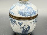 chinese blue and white porcelain jar with lid decorated with birds and flowers