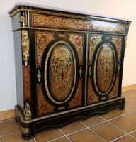 Buffet à hauteur d'appui en marqueterie dite Boulle ouvrant … (photo 3)
