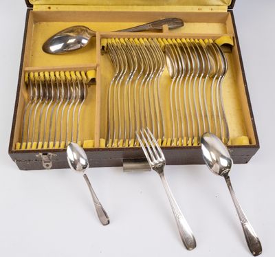 silverware in a box with spoons and spoons in it