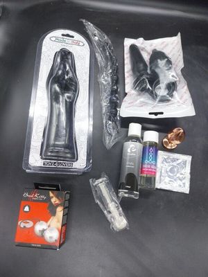a black object that is sitting on a black table