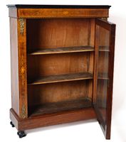 Vitrine en placage d'acajou, amarante et bois fruitiers form… (photo 2)