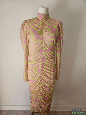 Expédition obligatoire - Robe HUNKQN, taille XL.