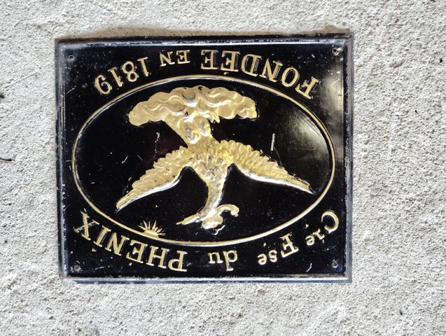 Plaque publicitaire ancienne en tôle non émaillée. Plaque ancienn...