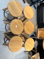 Six tabourets + trois consoles
