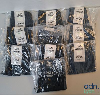 Lot de 10 jeans - SPRAY ON - Diverses tailles - Neuf - TVA R…