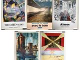 Plusieurs affiches représentant différents trains sont exposées sur un fond blanc.
