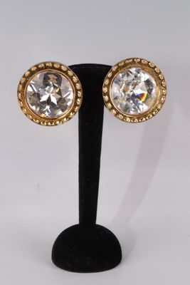 MODE VINTAGE GUY LAROCHE; Grande paire de boucles d'oreilles…