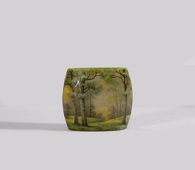 DAUM Nancy Petit vase En verre givré vert à décor forestier … - Photo 1