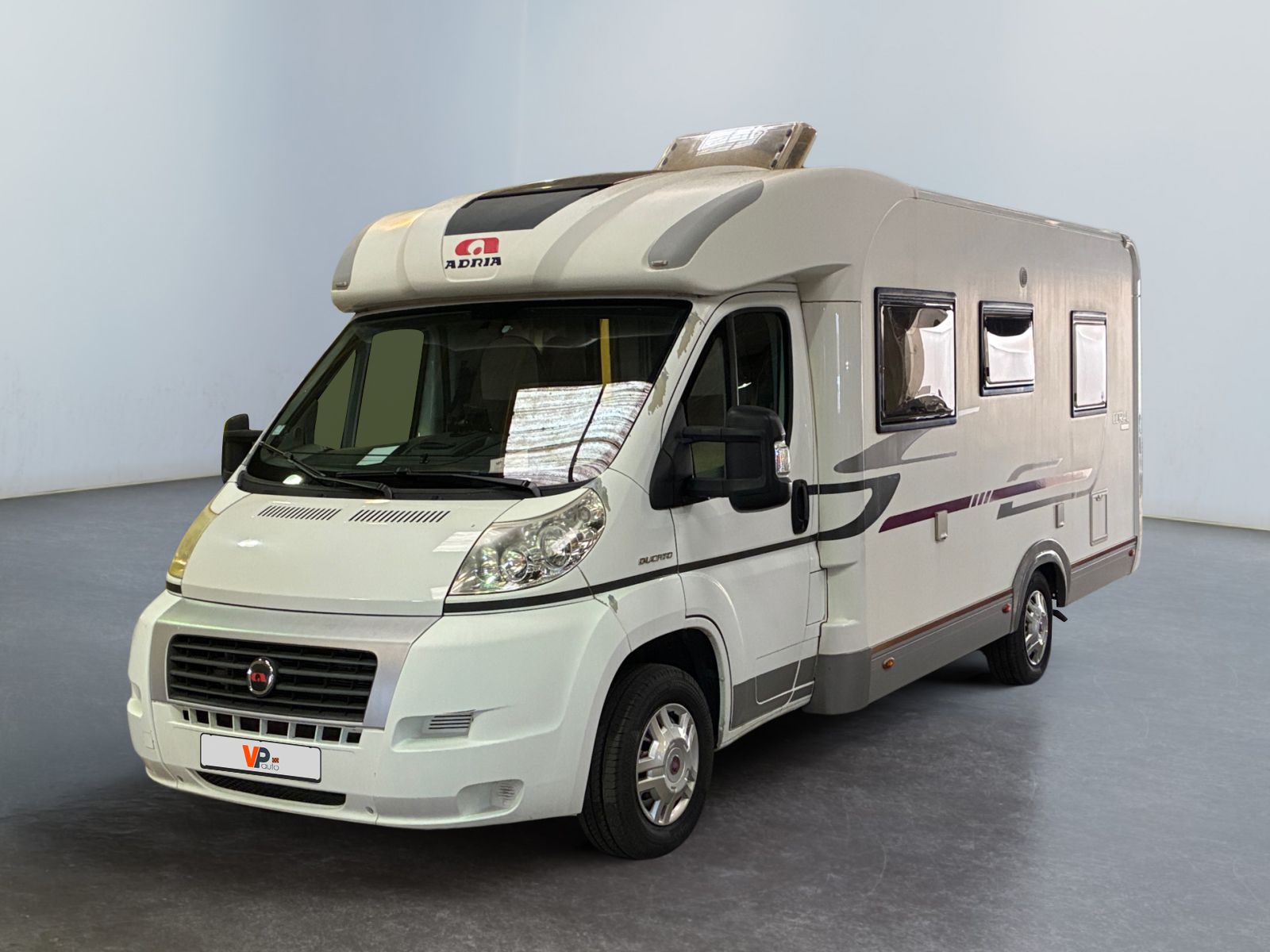 FIAT ADRIA CORAL 2.3 MJT 130 / N°:MV2608311, Heure de vente:…