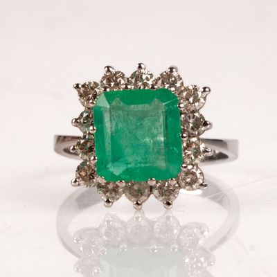 Bague יmeraude Bague en or blanc 18 K (750), sertie d'une יm…