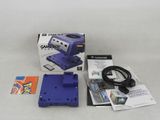 une photo d'une console Game Boy dans sa boîte