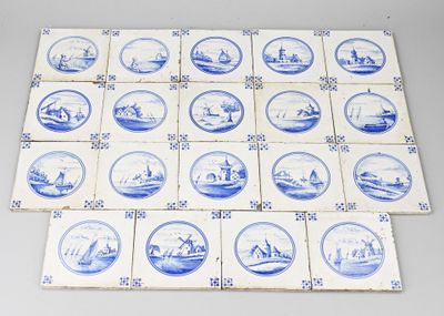 plusieurs carreaux bleus et blancs ornés de représentations de navires