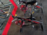 many bikes that are lined up in the gym