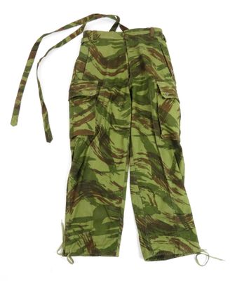 a close up of a pair of camouflage cargo pants