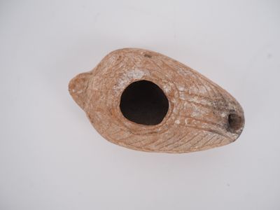Palestine. Lampe byzantine en terre cuite. VIe s. apr. J.-C.…