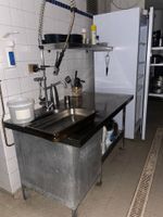 1 meuble évier + douchette + 1 étagère murale (photo 2)