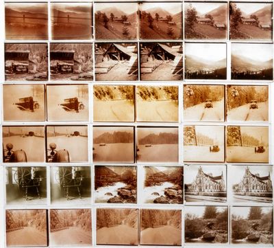 Ensemble de dix-huit plaques diapositives contenues dans une…