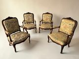 quatre chaises avec rembourrage floral rembourrage rembourrage rembourrage rembourrage rembourrage rembourrage rembourrage