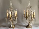 paire de candélabres anciens en laiton et cristal
