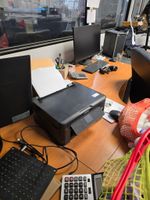 Lot informatique comprenant: (photo 5)