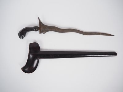 Malaisie, fin XIXe-début Xxe Poignard dit « kriss » la poign…