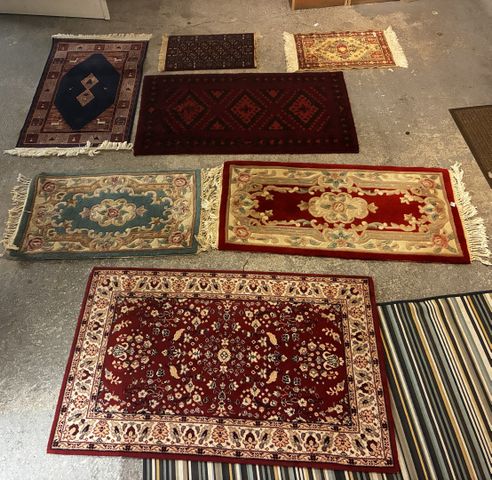 Lot de 7 tapis divers petits formats
