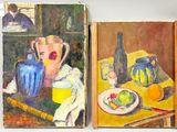 deux tableaux représentant des vases et une assiette de fruits posée sur une table