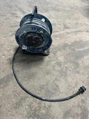 1 Enrouleur Electrique 25m (Roll 24)