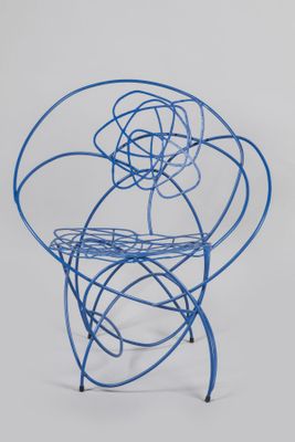 COQUELIN Gérard (1947) Fauteuil en forme de fleur, fil métal… - Photo 1