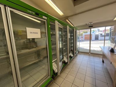Vitrine réfrigérée positive IARP une porte Congélateur bac v…