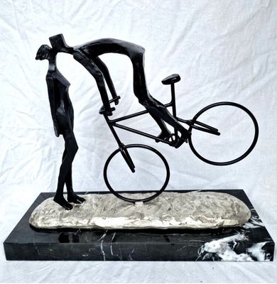 Francisci (Italie, contemporain) ART Moderne : Bronze patiné…
