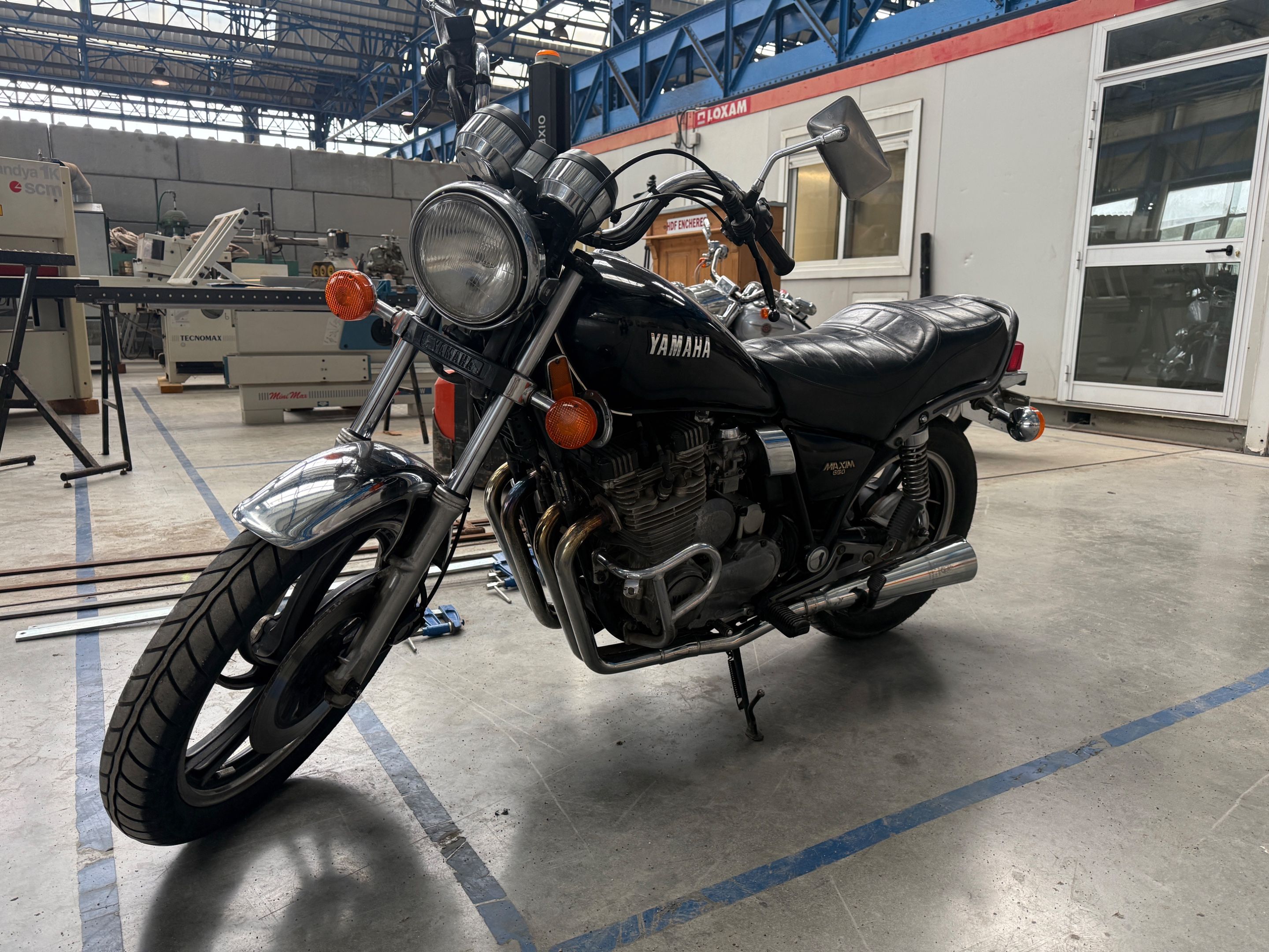 Yamaha XJ650 MAXIM