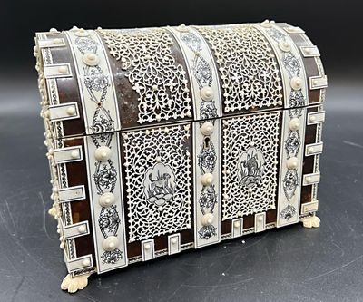 boîte à bijoux chinoise ancienne, sculptée en ivoire et en nacre