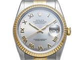 Montre Rolex avec des chiffres romains sur le cadran et des chiffres romains sur le bracelet