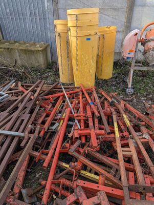 Lot comprenant : - Photo 1