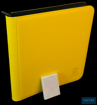 un classeur jaune orné d'un bouton blanc