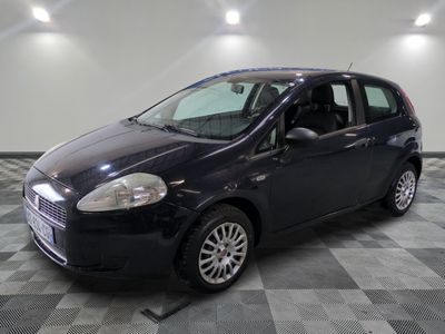 FIAT Grande Punto 1.2 8V 65 TEAM - Voiture compacte fiable