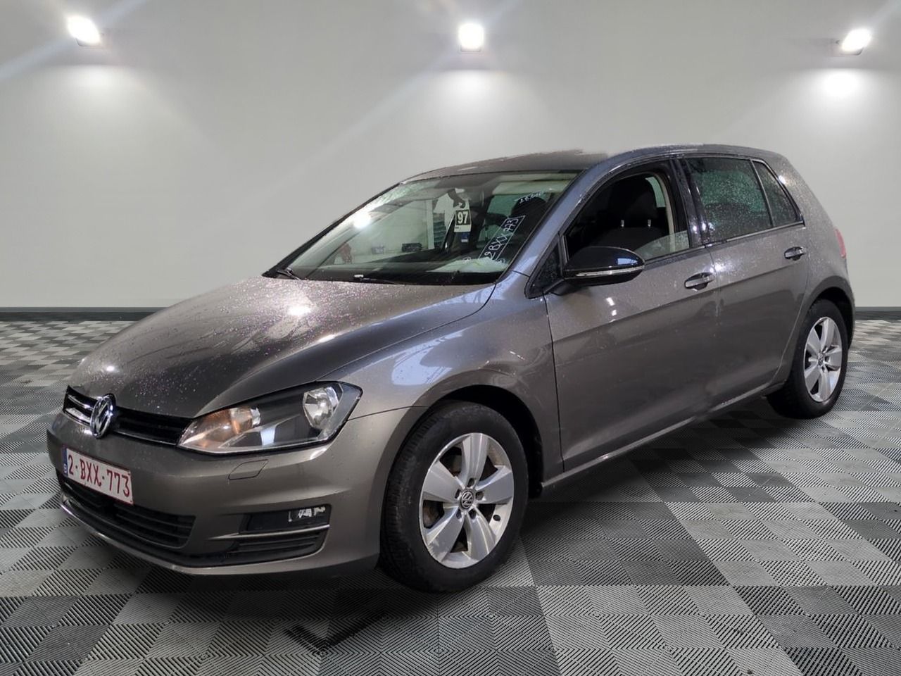 VOLKSWAGEN - GOLF 1.2 TSI 105 DSG7 TRENDLINE - ES - Mise en …