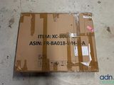 a box that is sitting on the floor in the room
