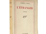 la couverture d'un livre sur laquelle figure la photo d'un homme
