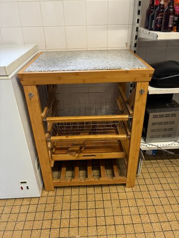Desserte billot de cuisine de manufacture contemporaine. Frais en...