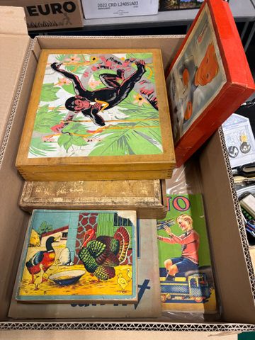 Deux cartons de jeux anciens dont Jouet Création, France - Pinocc...