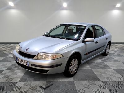 RENAULT - LAGUNA 1.6I 16V AUTHENTIQUE - ES - Mise en service…