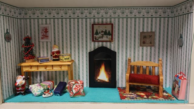 Diorama. Composition miniature, dans une vitrine en bois, vitre e...