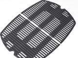une image représentant une grille de barbecue sur fond blanc
