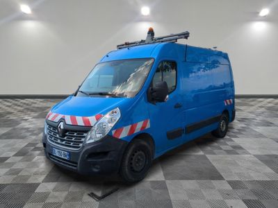 a picture of a blue van parked in a large room