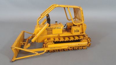 Réduction d'un Bulldoser KOMATSU D-50 A.