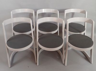 BAUMANN. Ensemble de six chaises, modèle Halfa, en bois rela… - Photo 1